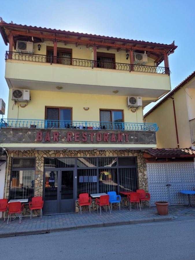 Nako Guest House Bar&Restaurants Permet Exterior photo