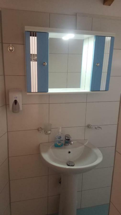 Nako Guest House Bar&Restaurants Permet Room photo