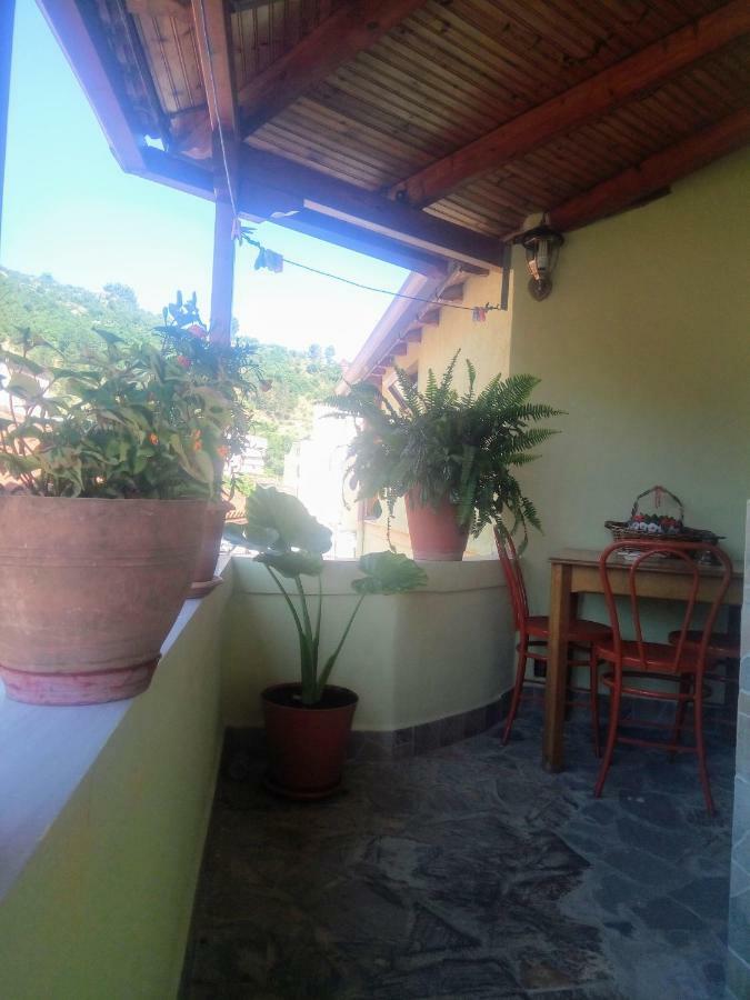 Nako Guest House Bar&Restaurants Permet Exterior photo